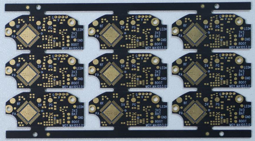 PWB negro de encargo de ENIG de la máscara de la soldadura de 4 capas conveniente para la comunicación inalámbrica